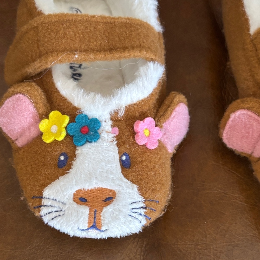 Mini Boden Brown Plush Animal Mary Janes with Colorful Flower Accents - Picture 5 of 7